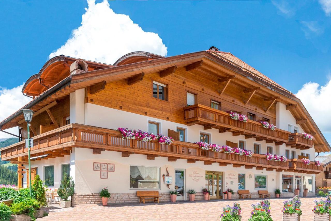 Hotel Alpenrose Dolomites La Valle Exterior photo