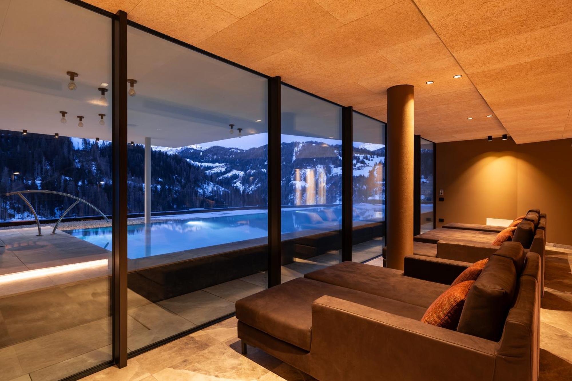 Hotel Alpenrose Dolomites La Valle Exterior photo
